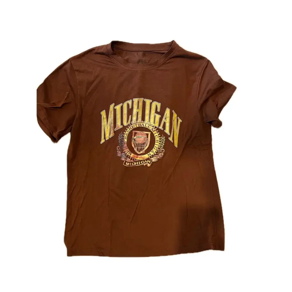 Michigan Basketball Salmon T-Shirt Mens M